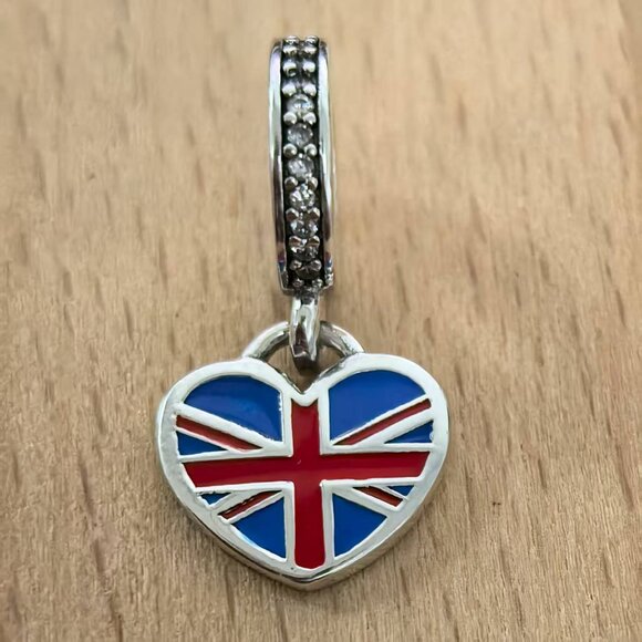 Pandora England Flag Exclusive Charm, S925 Silver Bracelets - Picture 1 of 4